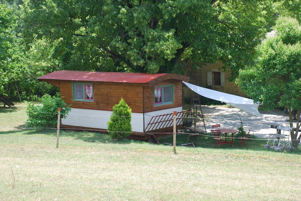 Maison D'Hotes Ainsi Soie T-Il Combovin 외부 사진